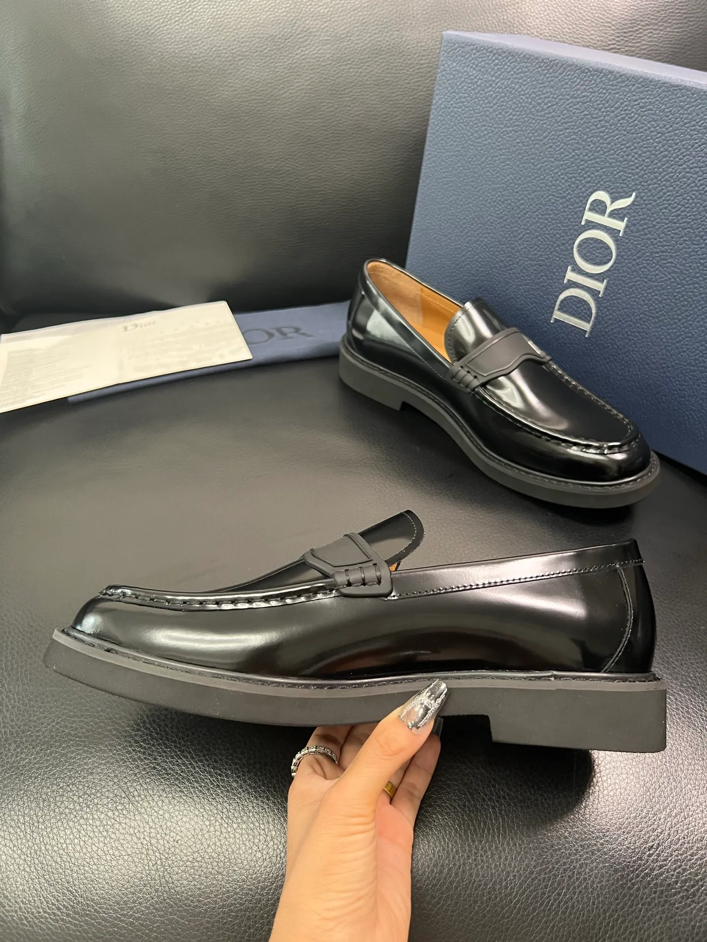 Men's men's shoes💰860 Dior top crafts Dior counter synchronization, original factory configuration, original cowhide fabric imported from Italy, breathable and comfortable imported water-dyed cow lining, sole: original factory special supply original sole super comfortable, original factory with single goods high quality, you can enter and exit the counter at will, welcome to compare counter synchronization, code number 39-44 (order 38 45) 85853